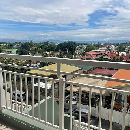 Verdon Parc Davao City With Balcony By Darpm المظهر الخارجي الصورة